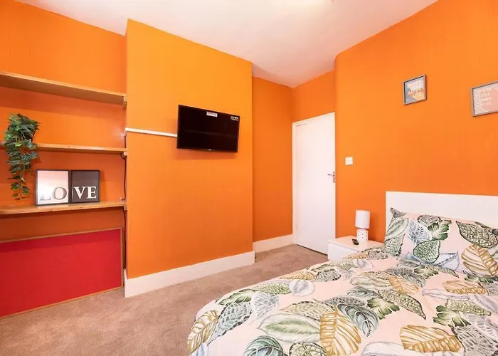 Barking Road Comfy House