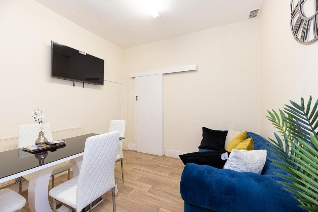 Quarto em Acomodações Particulares Barking Road Comfy House