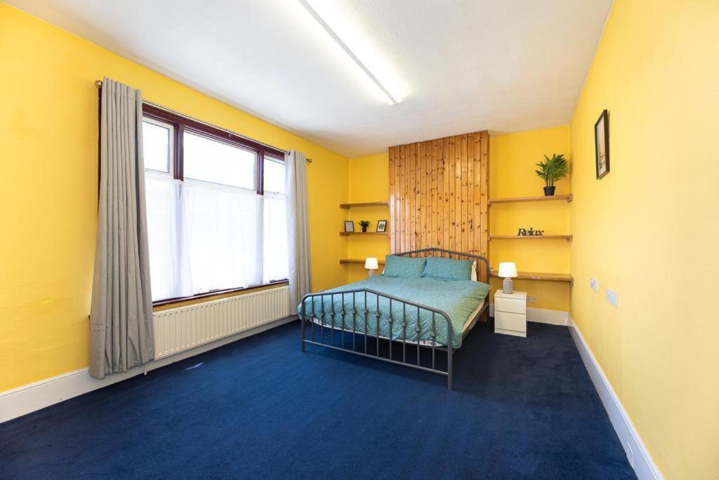 Barking Road Comfy House Londen